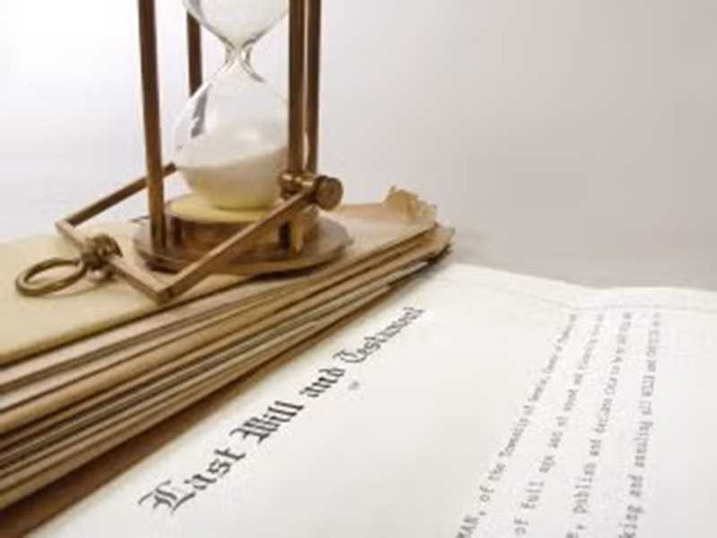 Document hinting at the need for Americans to have an estate plan in Tracy, CA